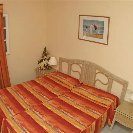 Brisamar Apartment *